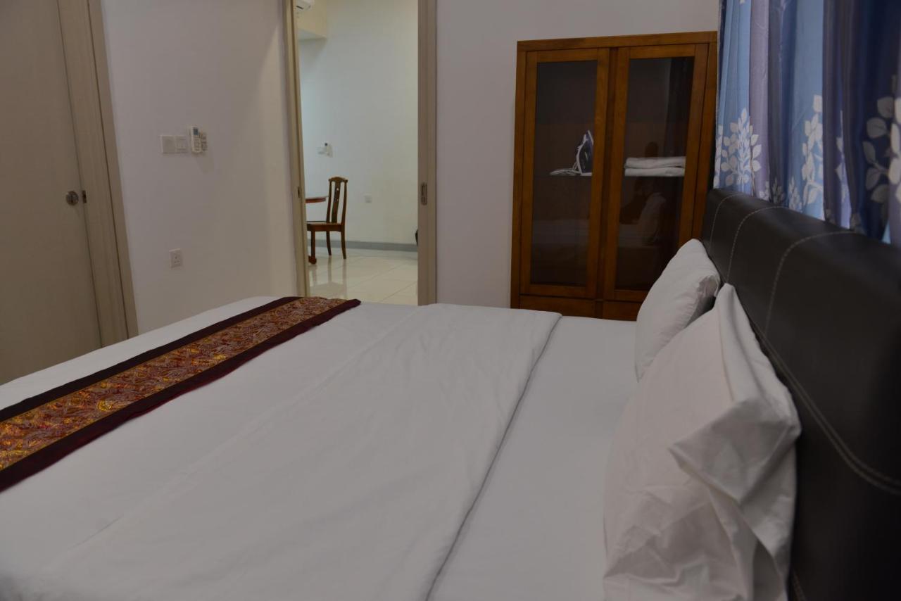 My Daily Homestay - Miri Times Square מראה חיצוני תמונה